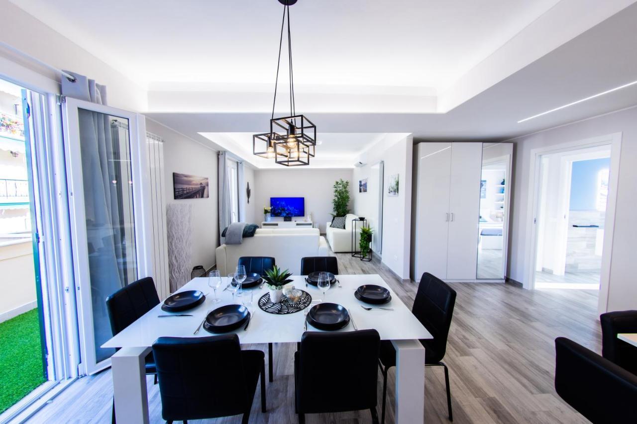 H11 Luxury Sanremo Centro - Elegante - Casino Apartment Екстериор снимка
