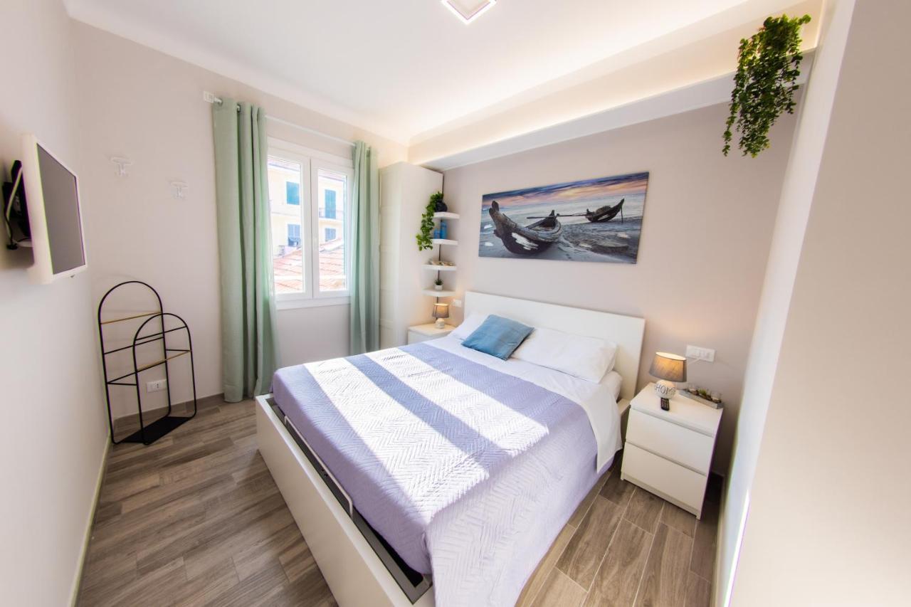 H11 Luxury Sanremo Centro - Elegante - Casino Apartment Екстериор снимка